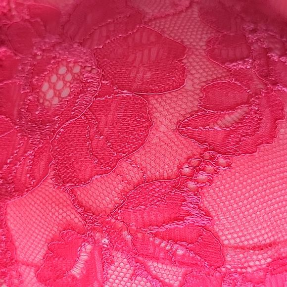 Victoria's Secret bra - Picture 2 of 7